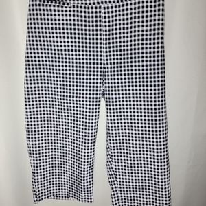 Margaret M 2X Women's Capri Pants.